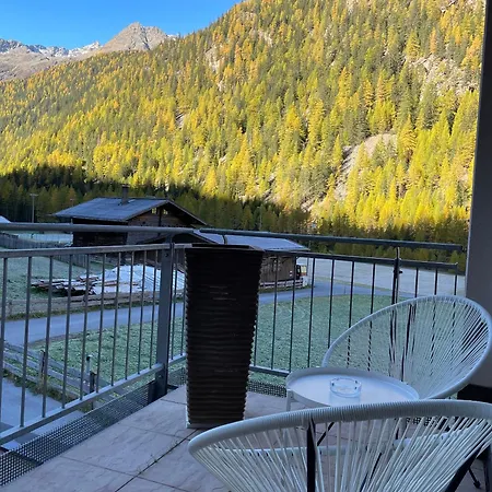 International House Mit 2 Schlafzimmern Zw 7 아파트 *